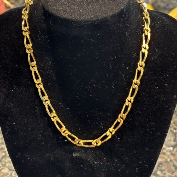 Vintage 80’s Monet Figaro Gold Tone Chain Necklace - Picture 1 of 3